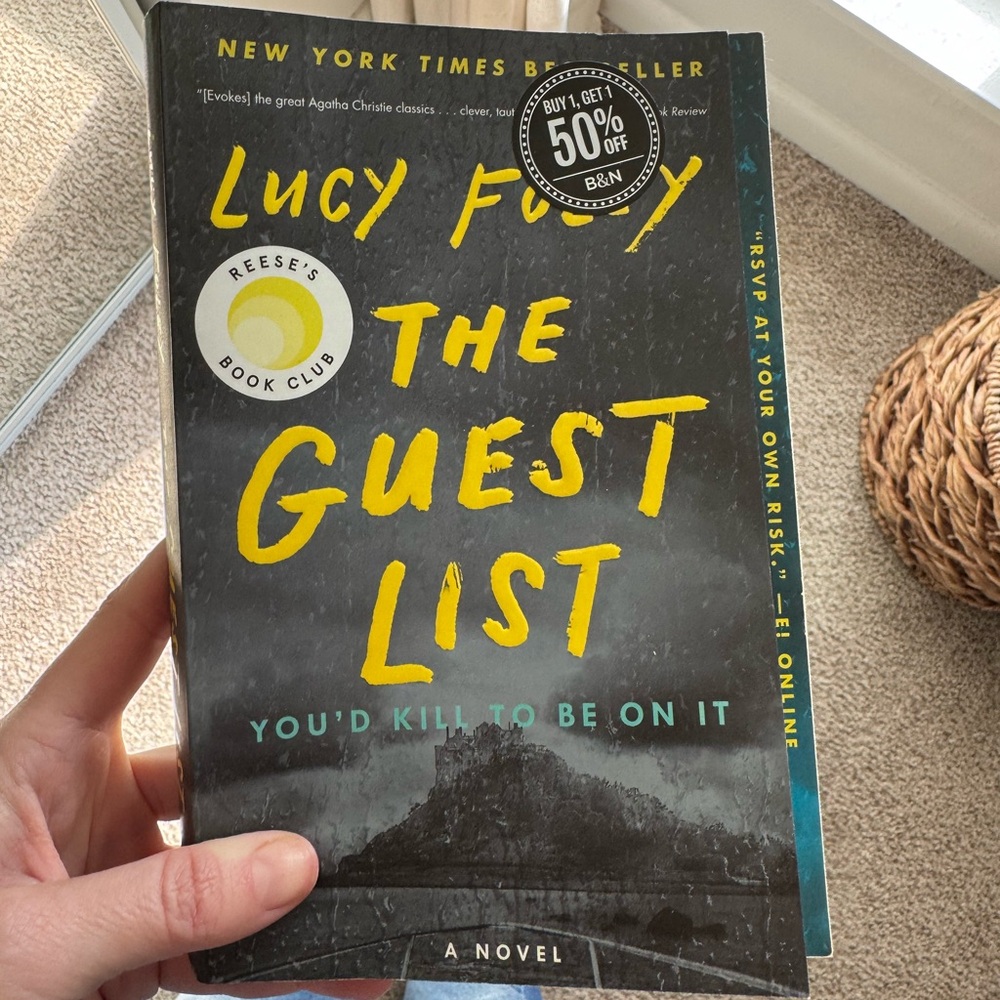 The Guest List Book by Lucy Foley